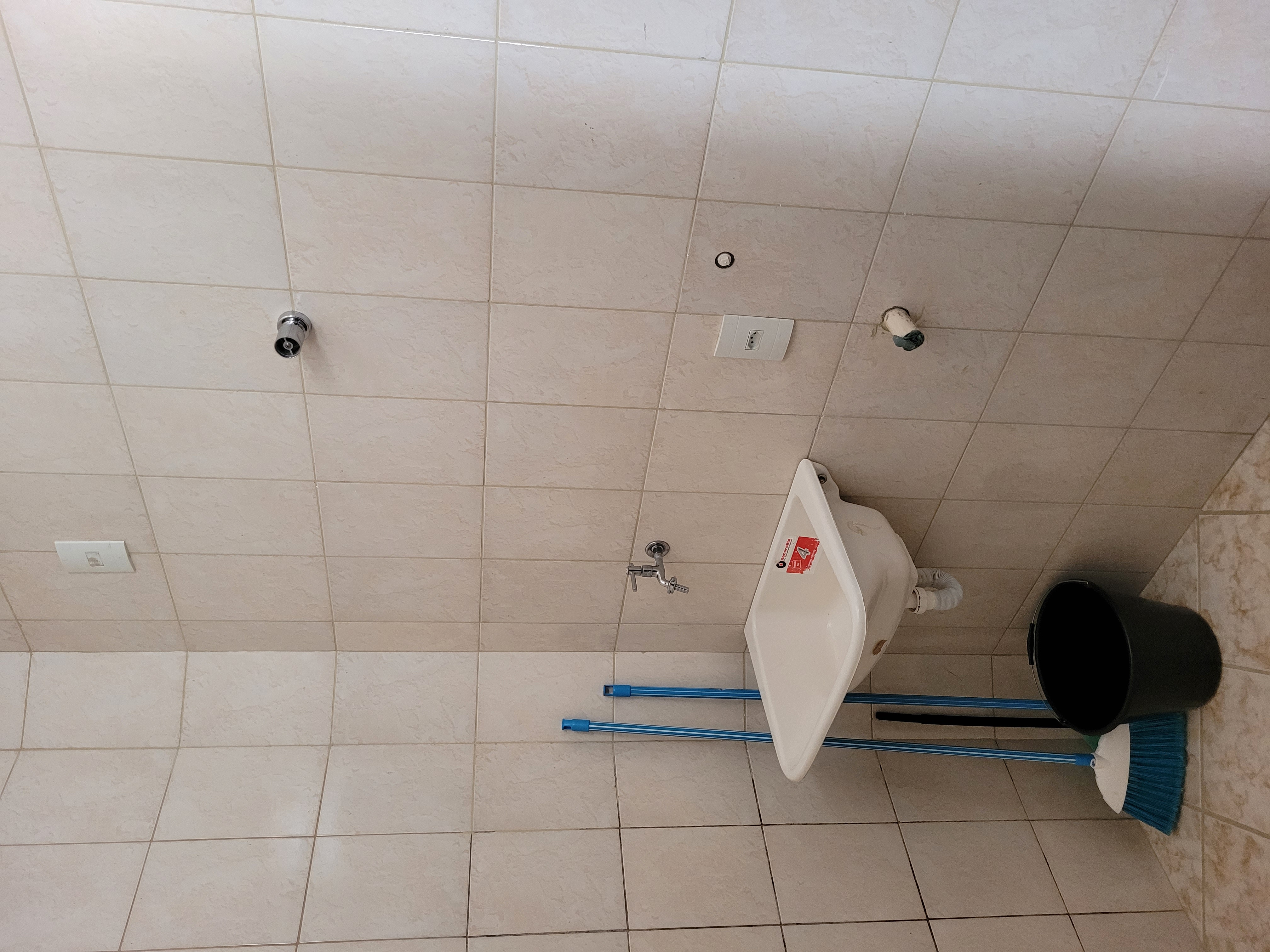 ***DISPONÍVEL*** APARTAMENTO MOBILIADO DE UM QUARTO PARA ALUGUEL DE LONGO PRAZO - 2F5