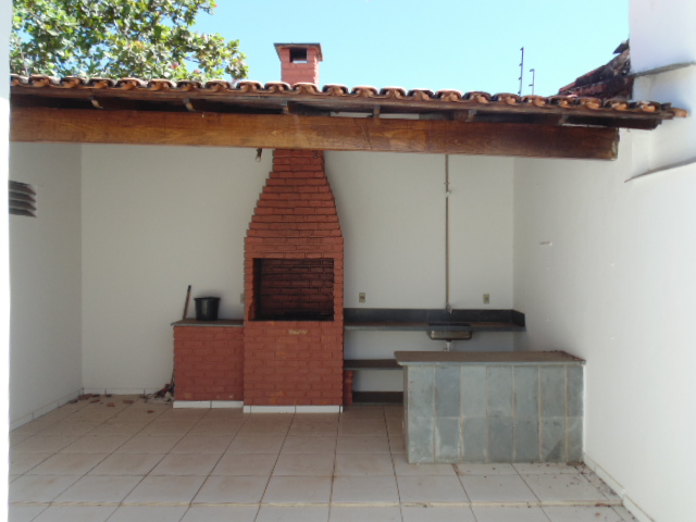Vende se excelente casa bairro Morada do Parque