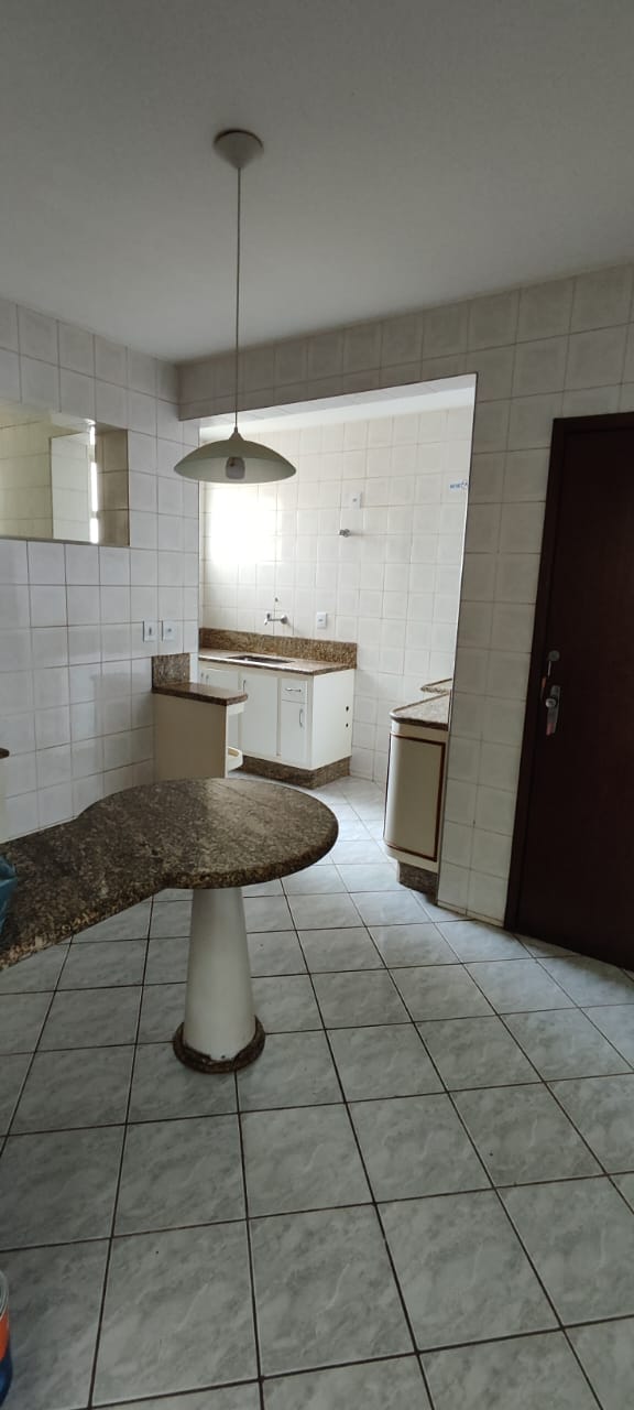 Alugo/vendo Apartamento de 3 quartos, 2 garagens