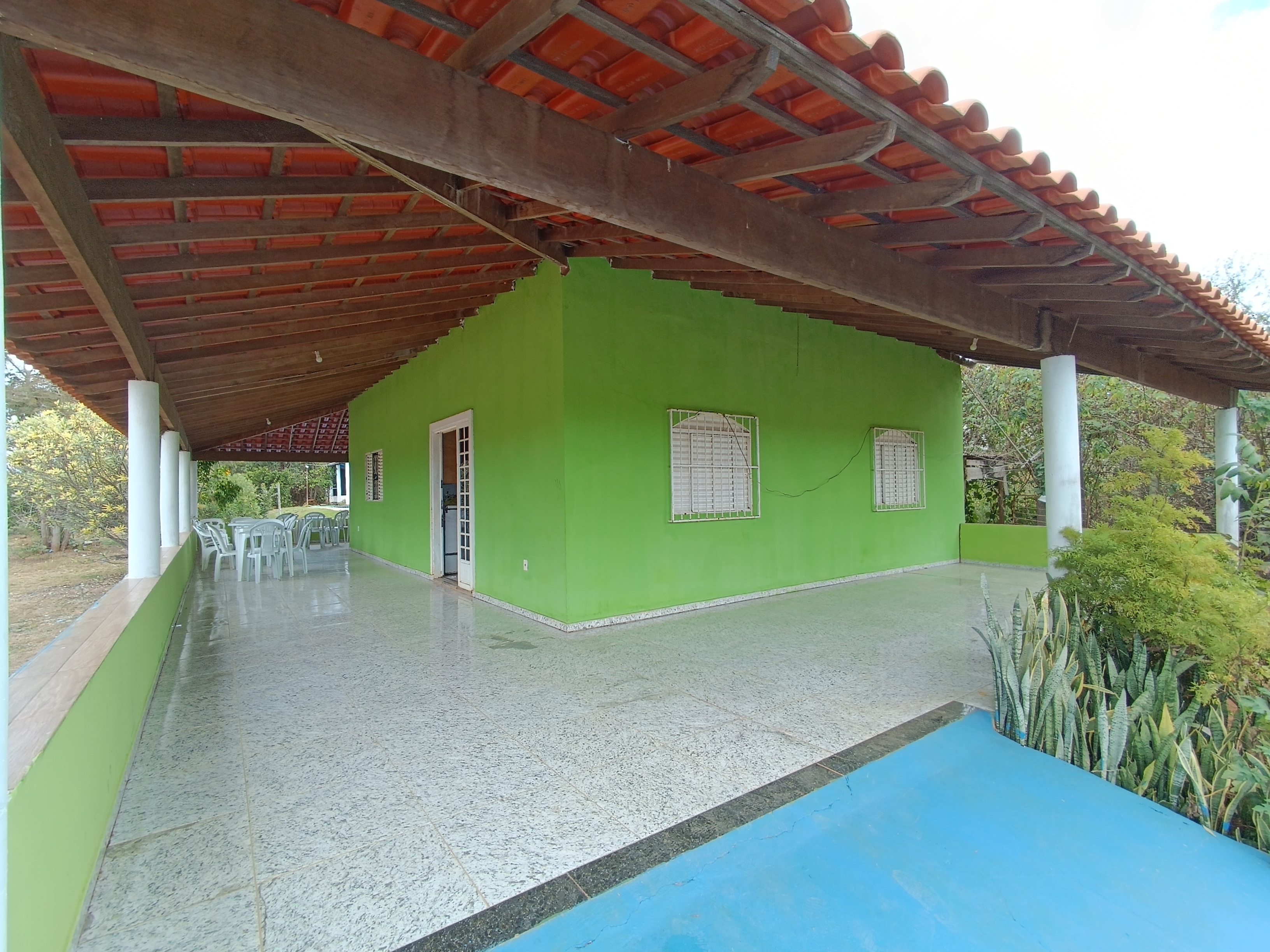 Oportunidade imperdível! Chácara de esquina com 1.112m² – estrutura completa para lazer, moradia ou investimento