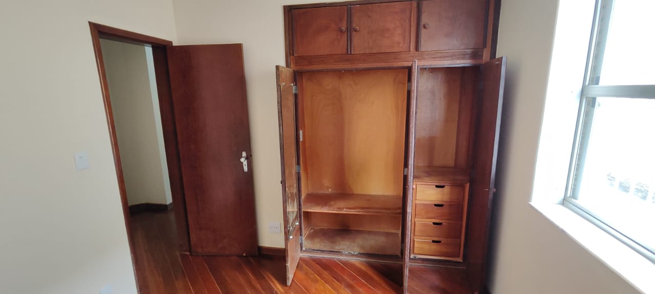 Alugo/vendo Apartamento de 3 quartos, 2 garagens