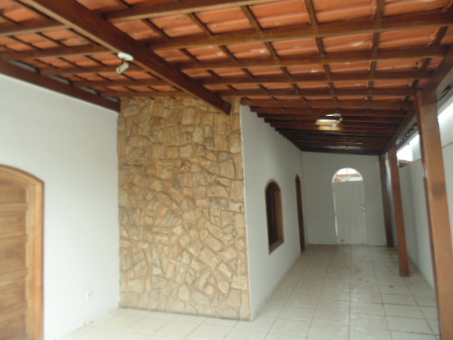Vende se excelente casa bairro Morada do Parque