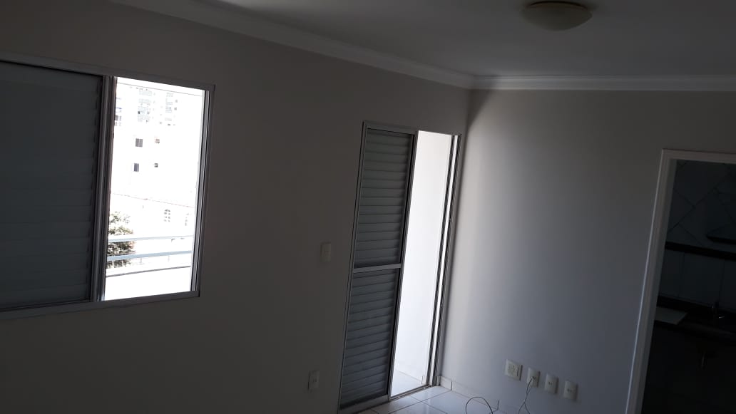 VENDE-SE APARTAMENTO