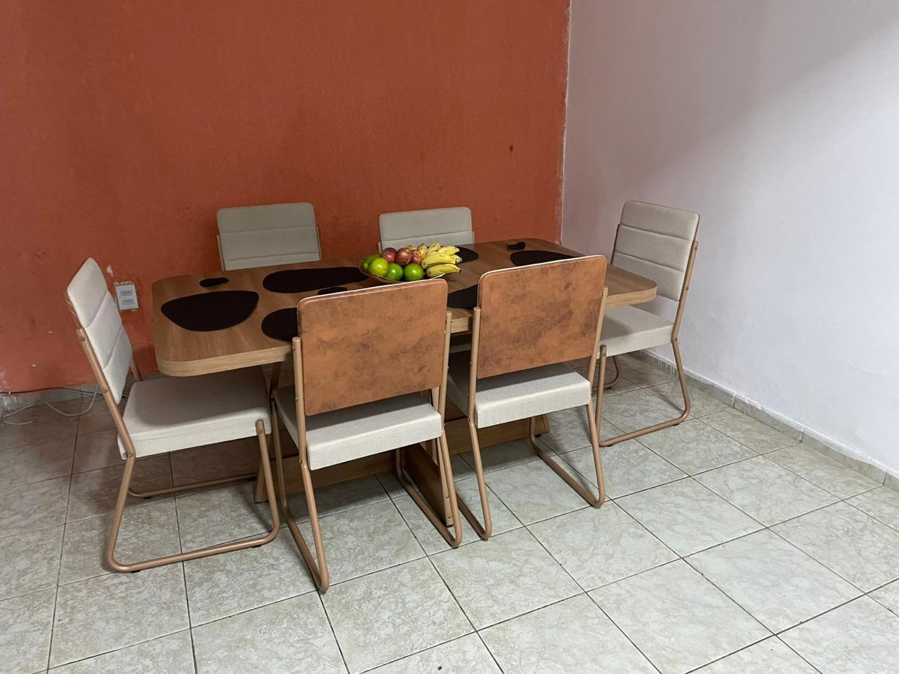 IMÓVEL COM DUAS CASAS INDEPENDENTES E ALTO POTENCIAL DE INVESTIMENTO – MONTES CLAROS/MG