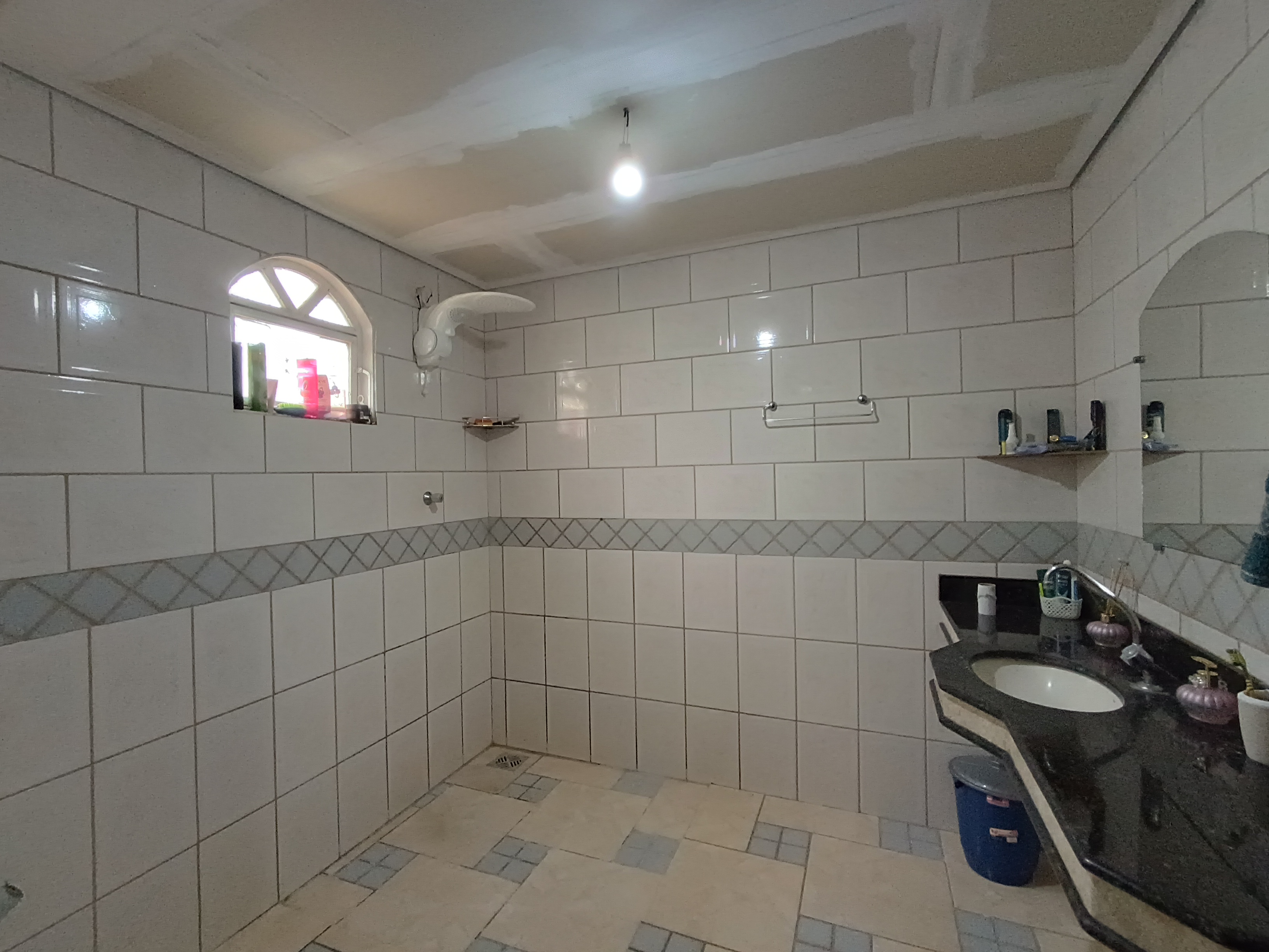 Vende-se Casa na Vila Atlântida – Excelente Localização em Montes Claros