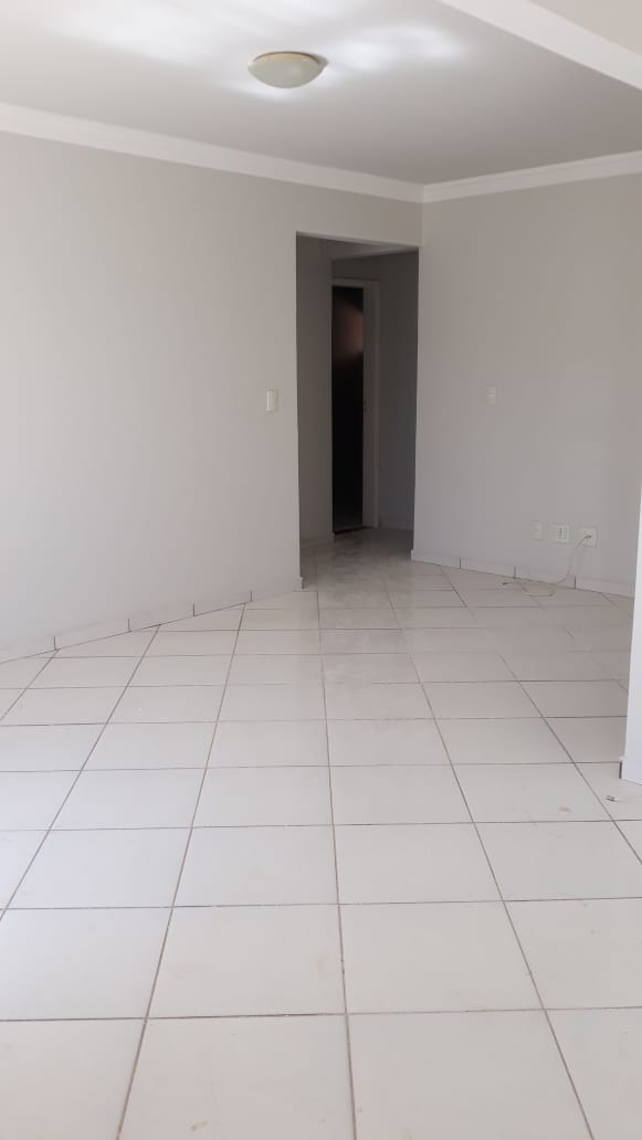 VENDE-SE APARTAMENTO