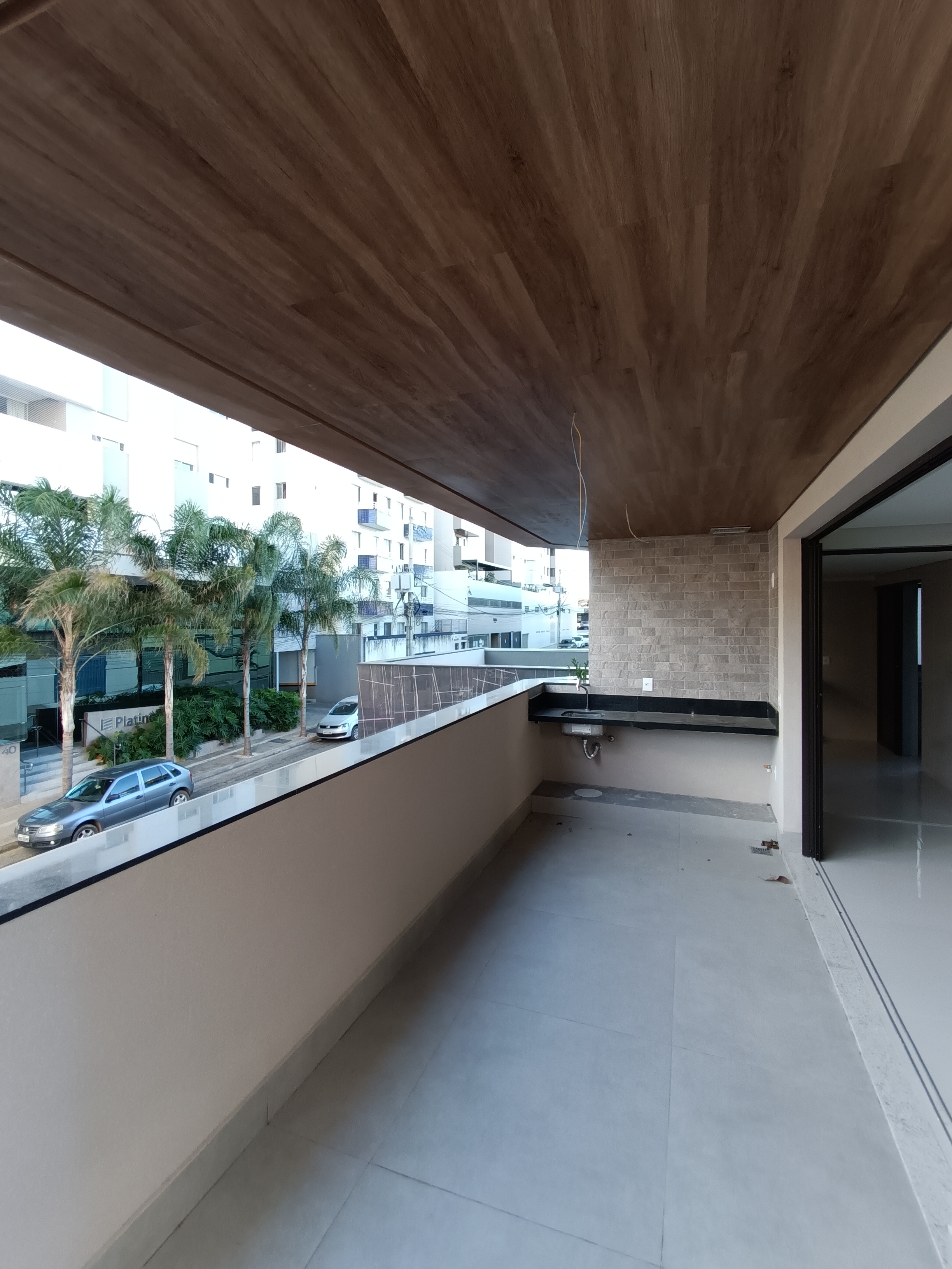 APARTAMENTO DE ALTO PADRÃO - TODOS OS SANTOS