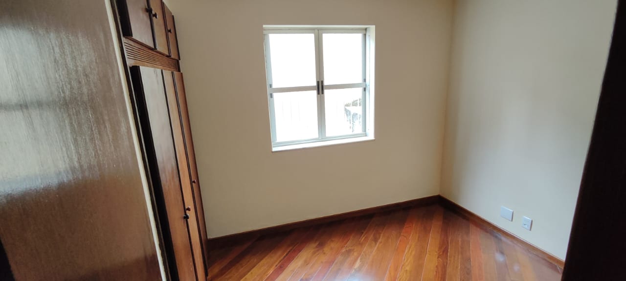Alugo/vendo Apartamento de 3 quartos, 2 garagens