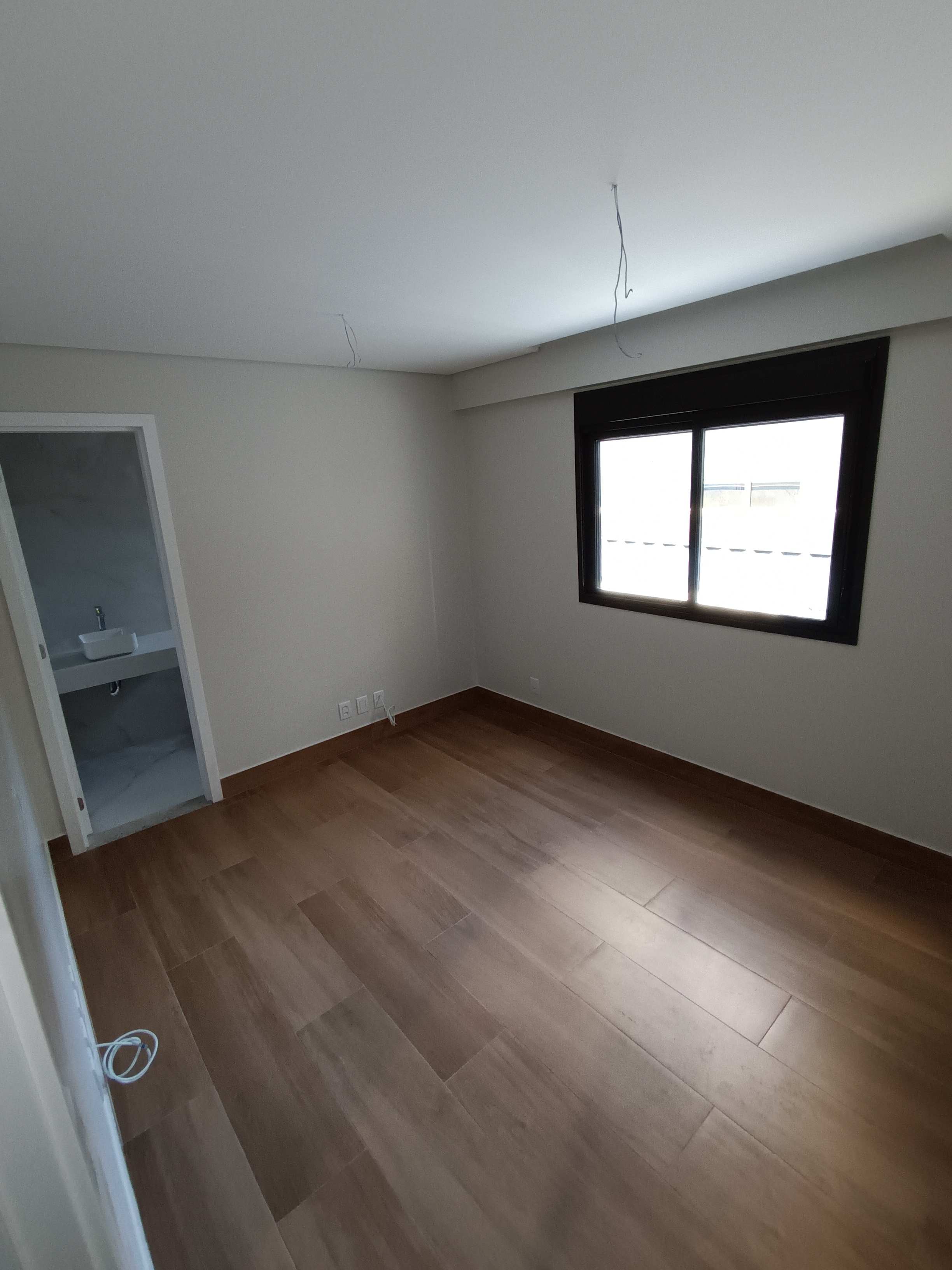 APARTAMENTO DE ALTO PADRÃO - TODOS OS SANTOS