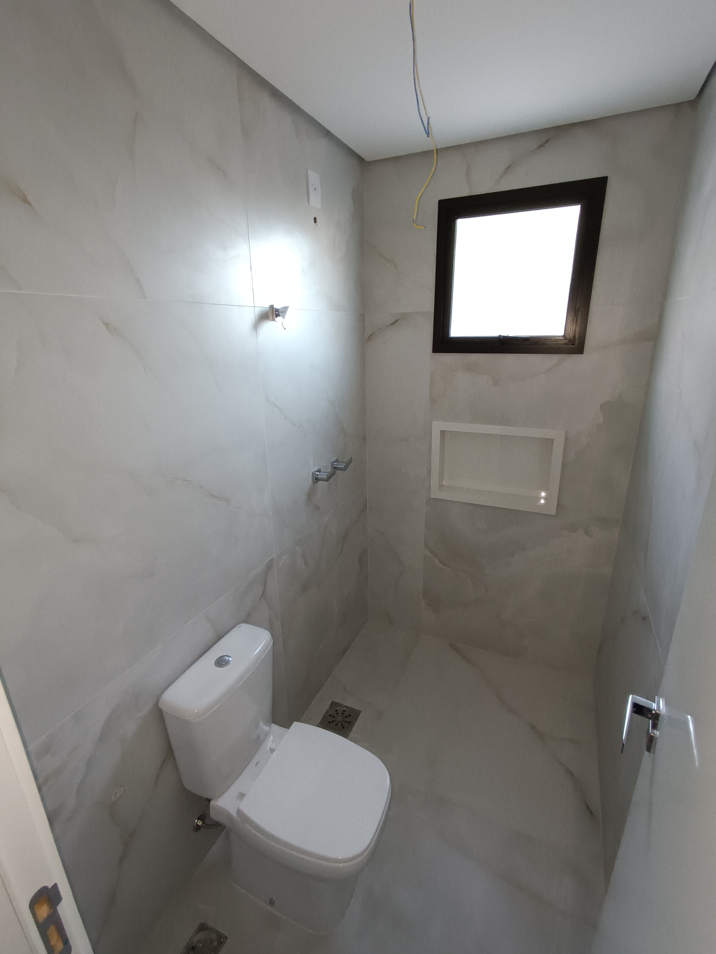 APARTAMENTO DE ALTO PADRÃO - TODOS OS SANTOS