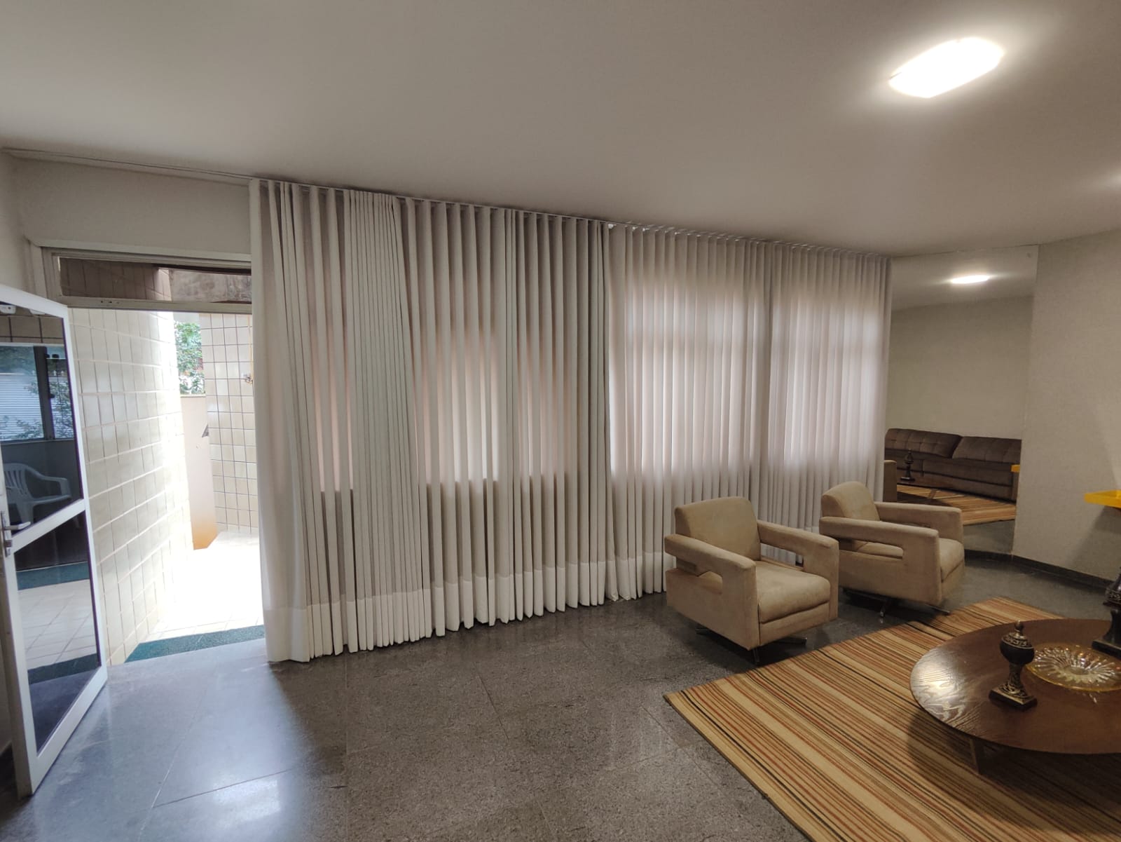 Alugo/vendo Apartamento de 3 quartos, 2 garagens